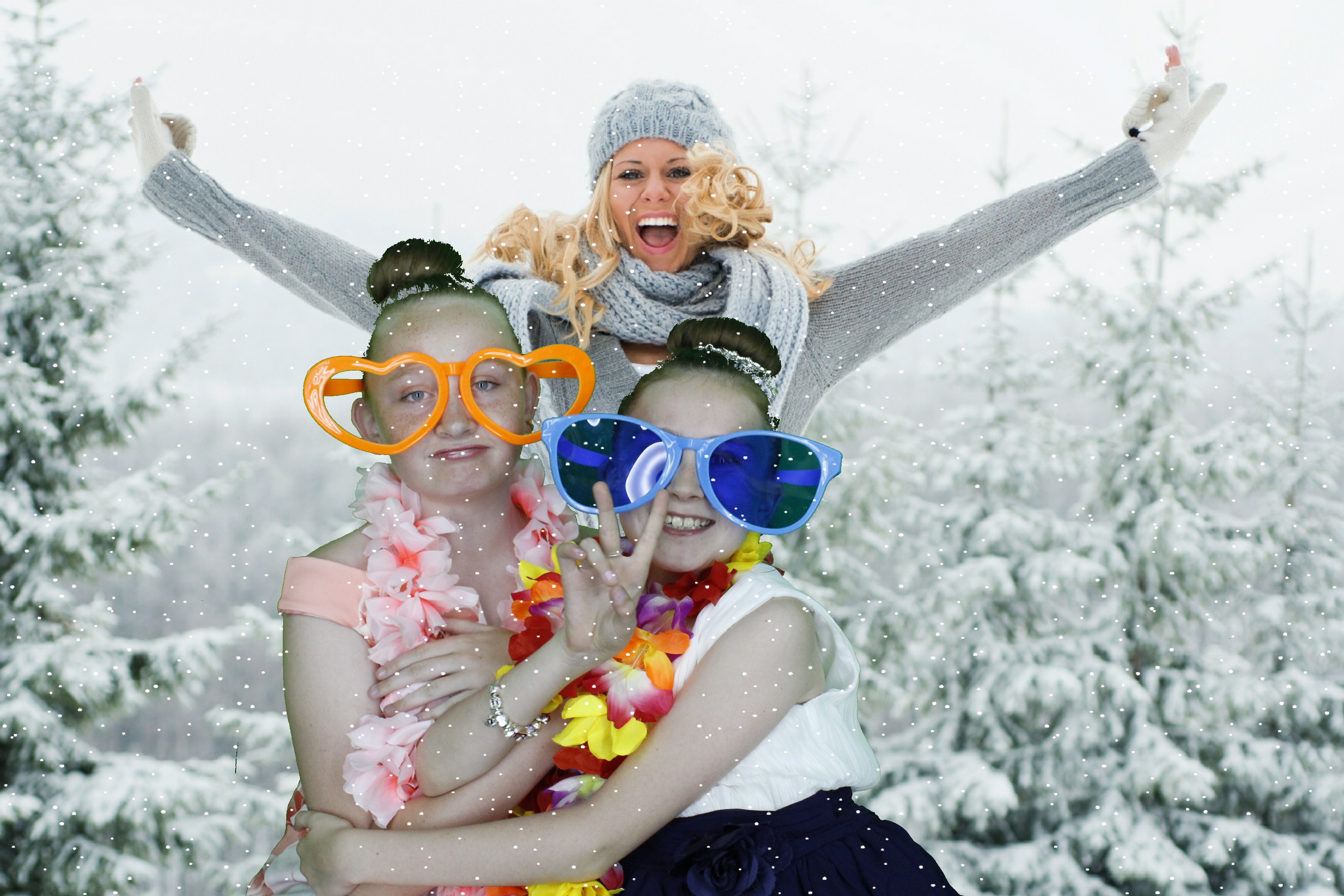 Hollie Mills | View more photos from the event at gallery.myphotoboothexperience.co.uk/u/MyPhotoBoothExperienceLtd/Hollie-Mills